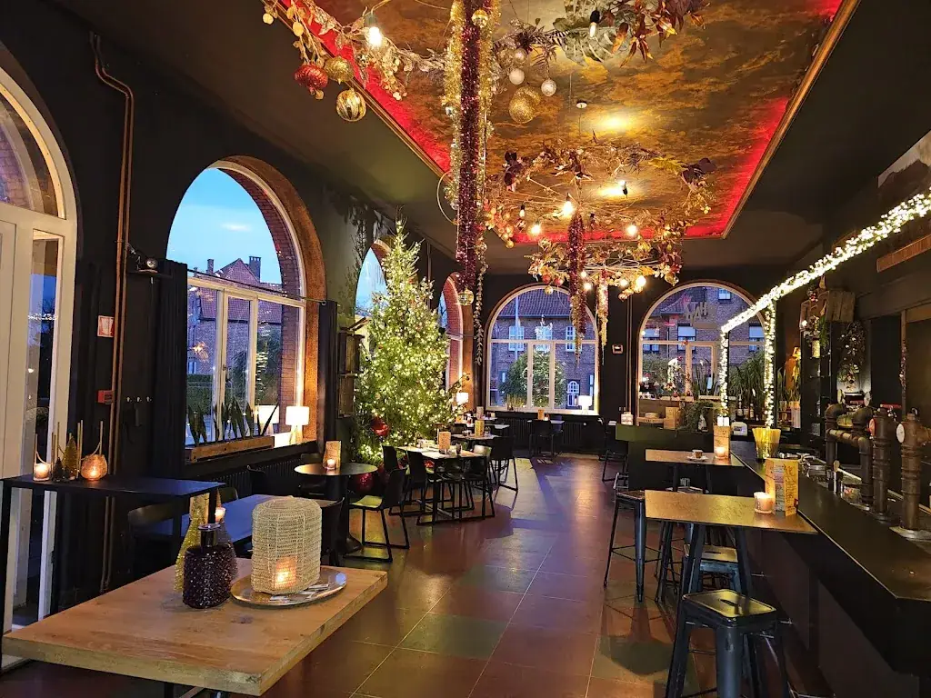 Whatz Hap_Beringen_slider_image_1