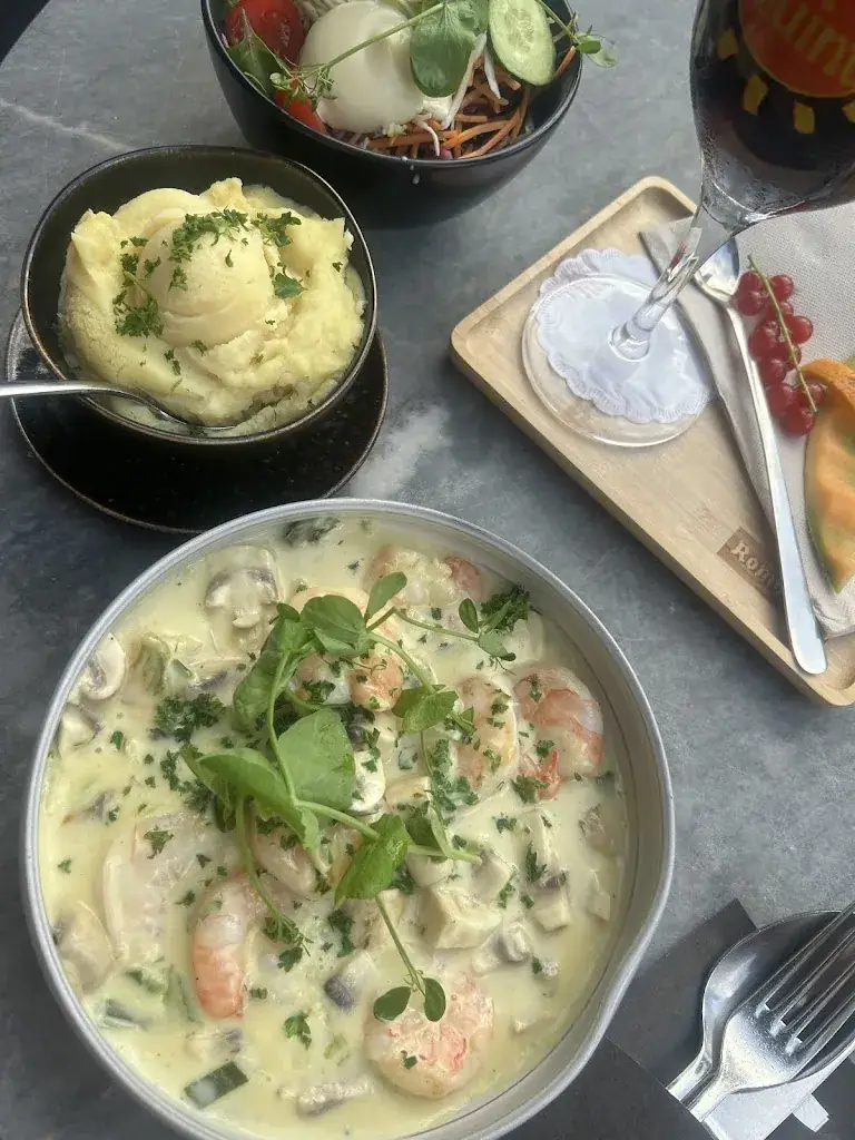 Milena Jonsson_Het Voorste Huis_Beringen_Bewertung