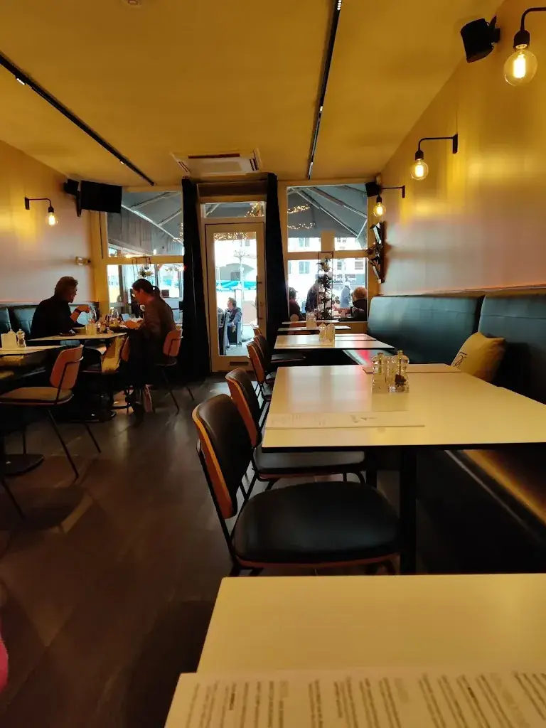 Deepak Pant_Intermezzo_Tongeren-Borgloon_avis