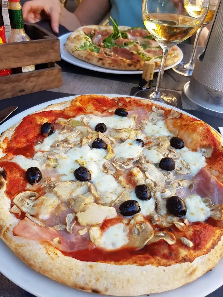 Menu_Mourvèrdre Wine Bar_Wellen_imagen_5