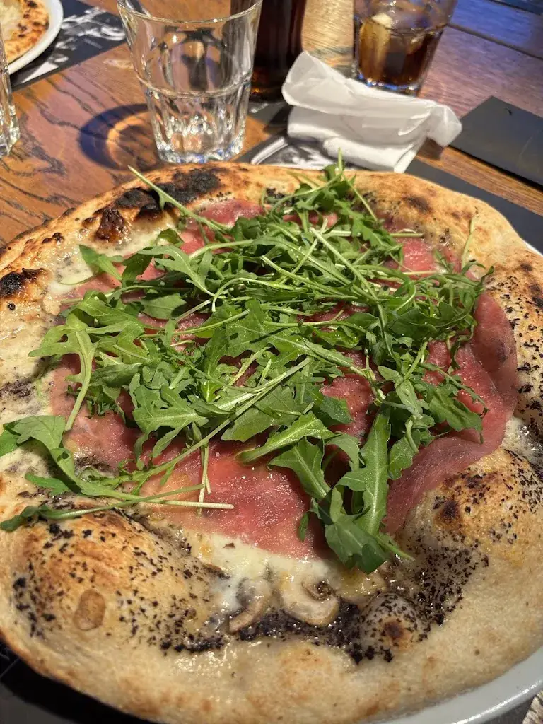 Mourvèrdre Wine Bar_Wellen_slider_image_3