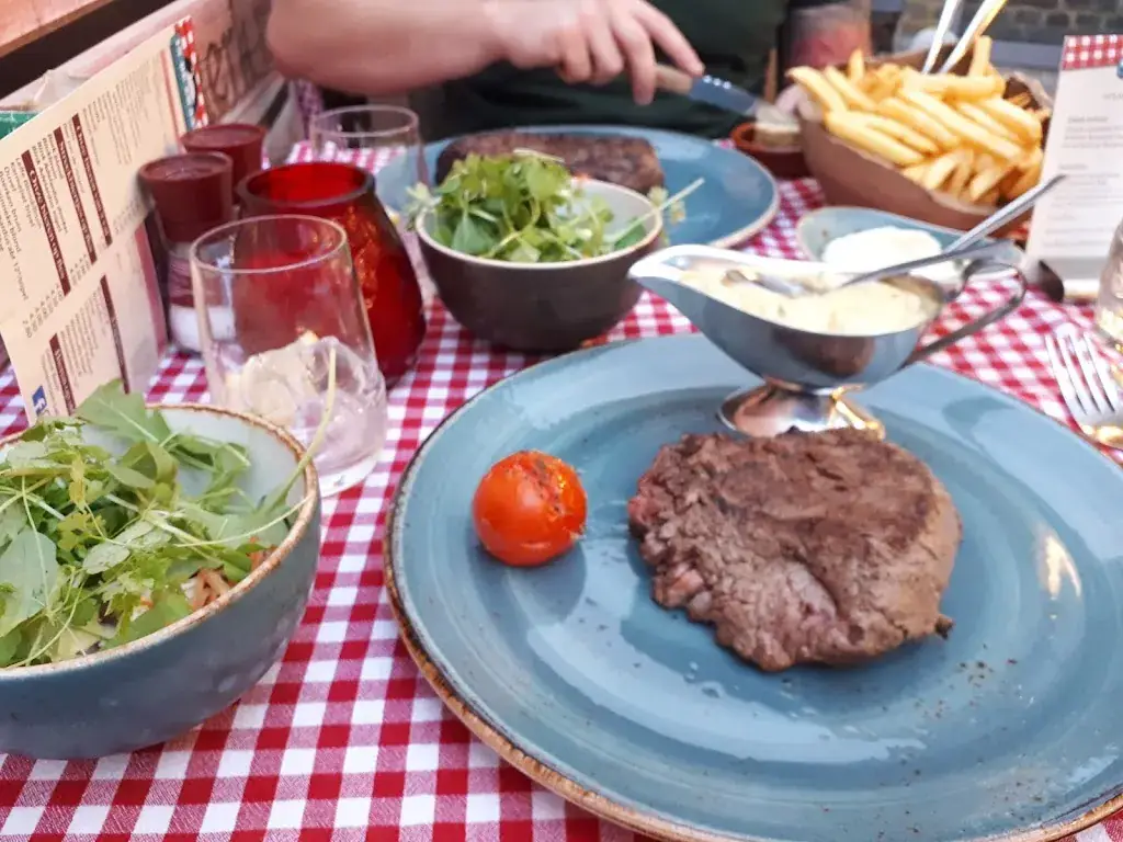 Marco Pikorski_De Route_Wellen_avis