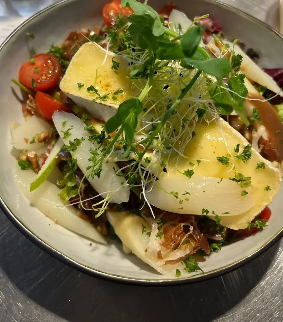 Meermin Bistro + Bar restaurante en Waasmunster