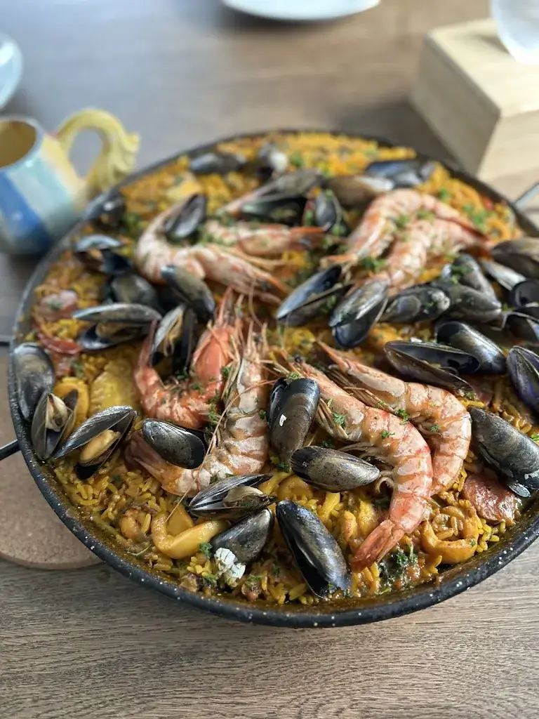 Stephanie Tang_Hola Paella_Wemmel_Bewertung