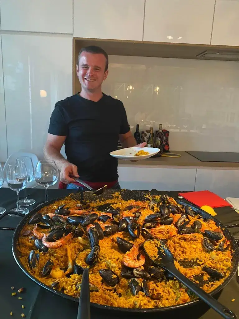 Morgan Cornelis_Hola Paella_Wemmel_Bewertung