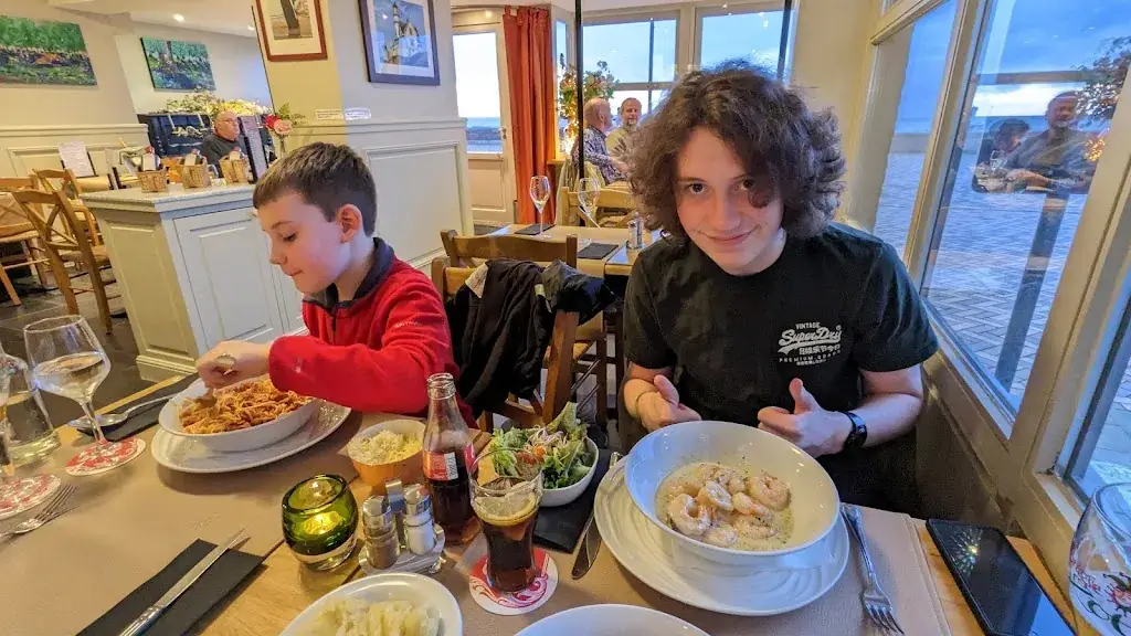 Thomas Newby_Restaurant William's_Haan_reseña