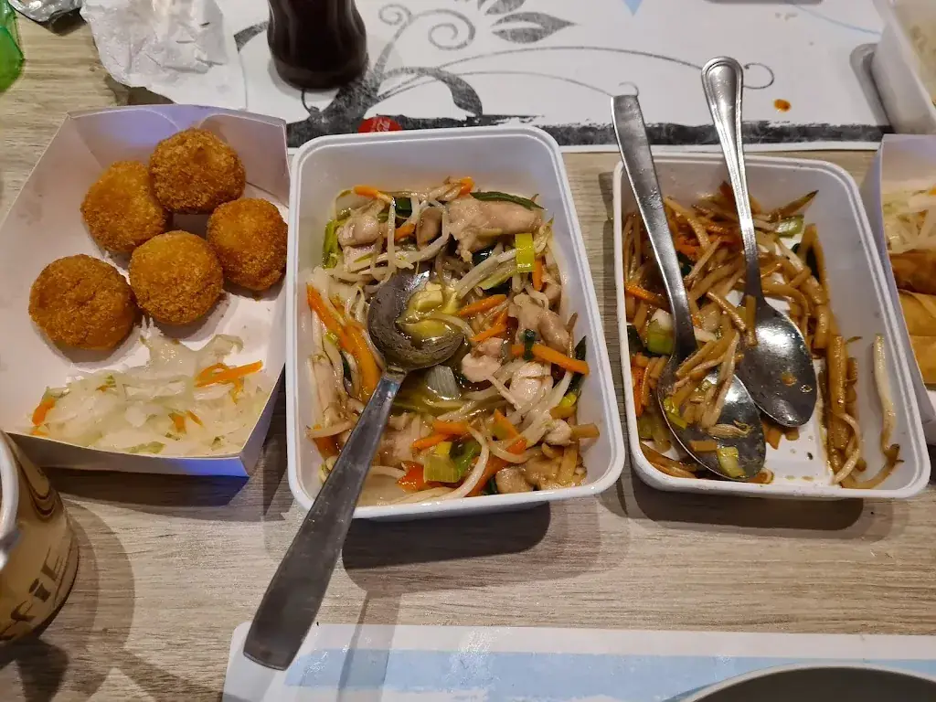 Lichte maan _Beringen_slider_image_2