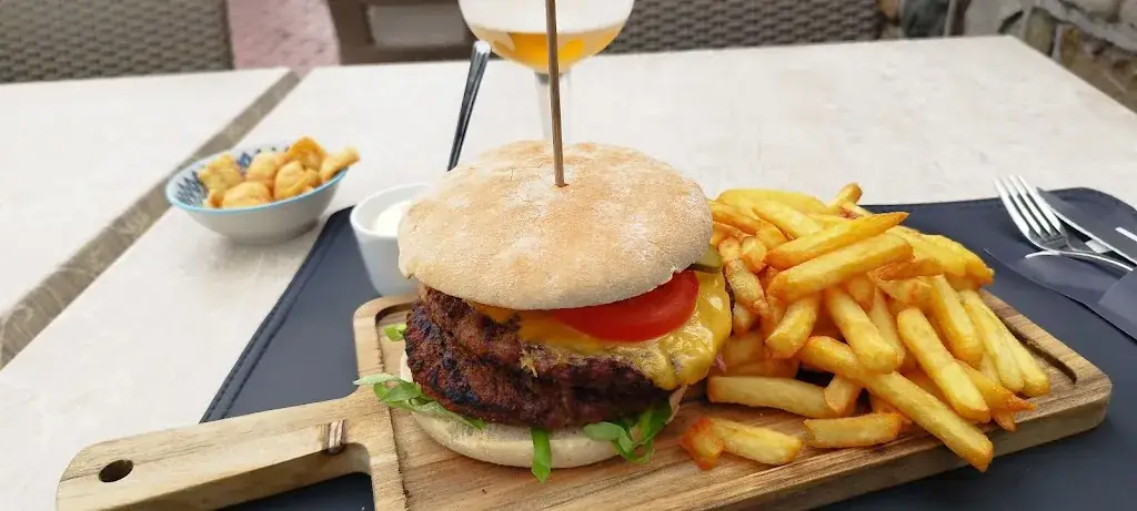 Menu_Brasserie / Frituur Cumptich_Tienen_image_2