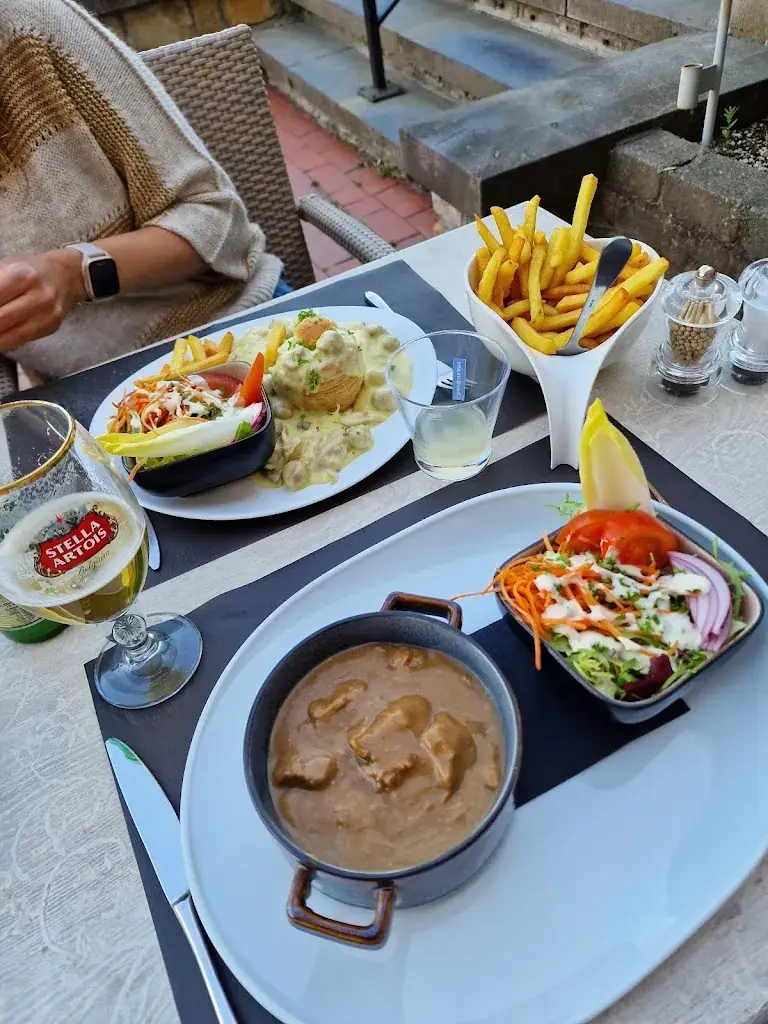 Menu_Brasserie / Frituur Cumptich_Tienen_image_8