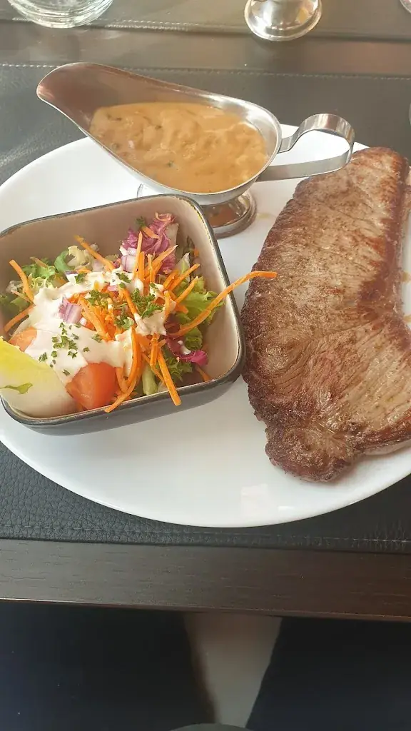 Menu_Brasserie / Frituur Cumptich_Tienen_image_9