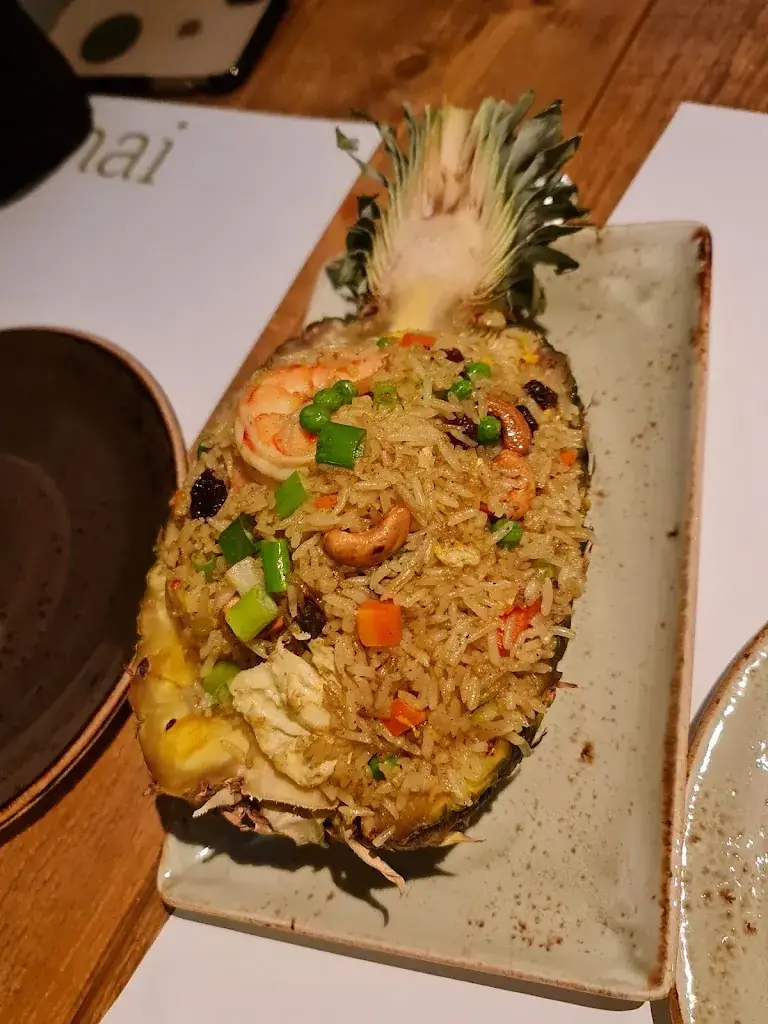 Ariana Dzhavadi_ToThai Restaurant_Tienen_review