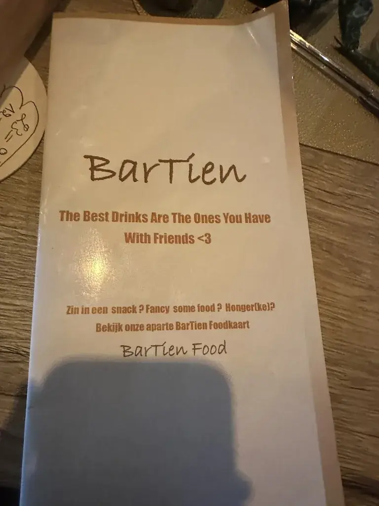 Tabby Gichora_BarTien_Tienen_review