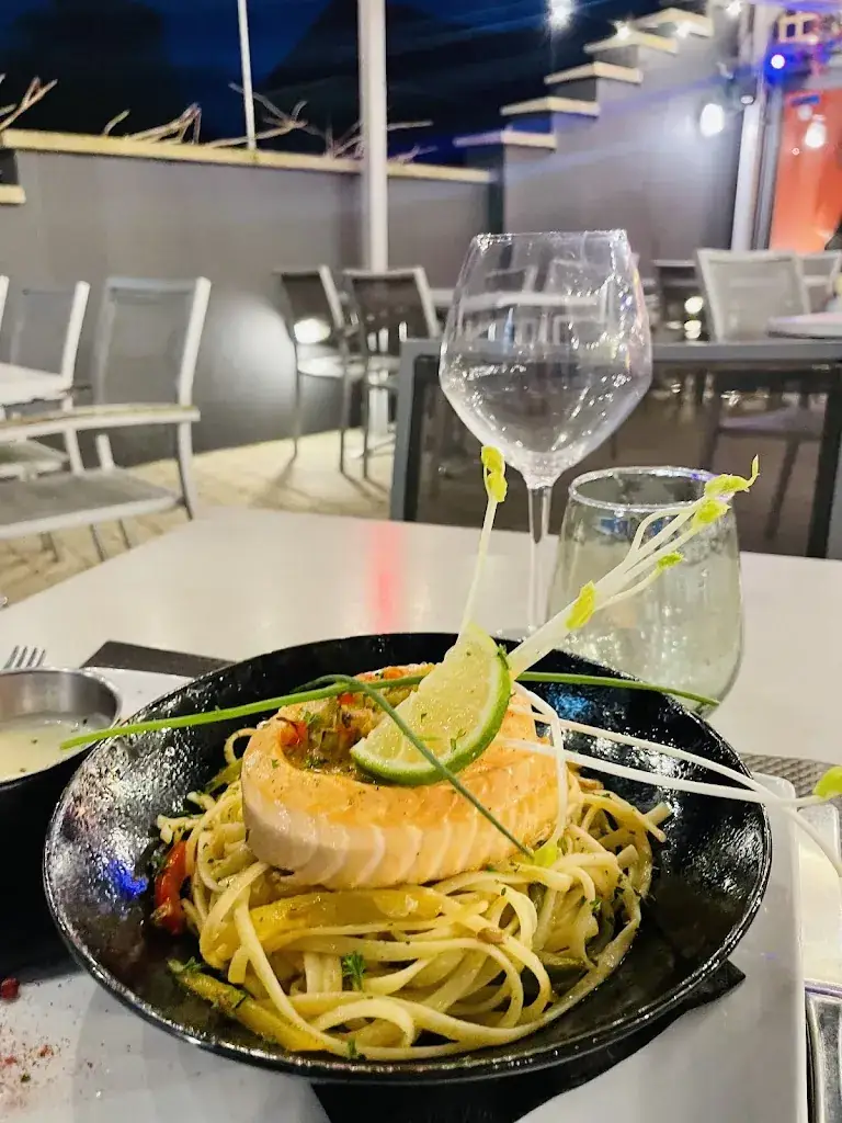 De Vrienden Eten..._Wezembeek-Oppem_slider_image_3