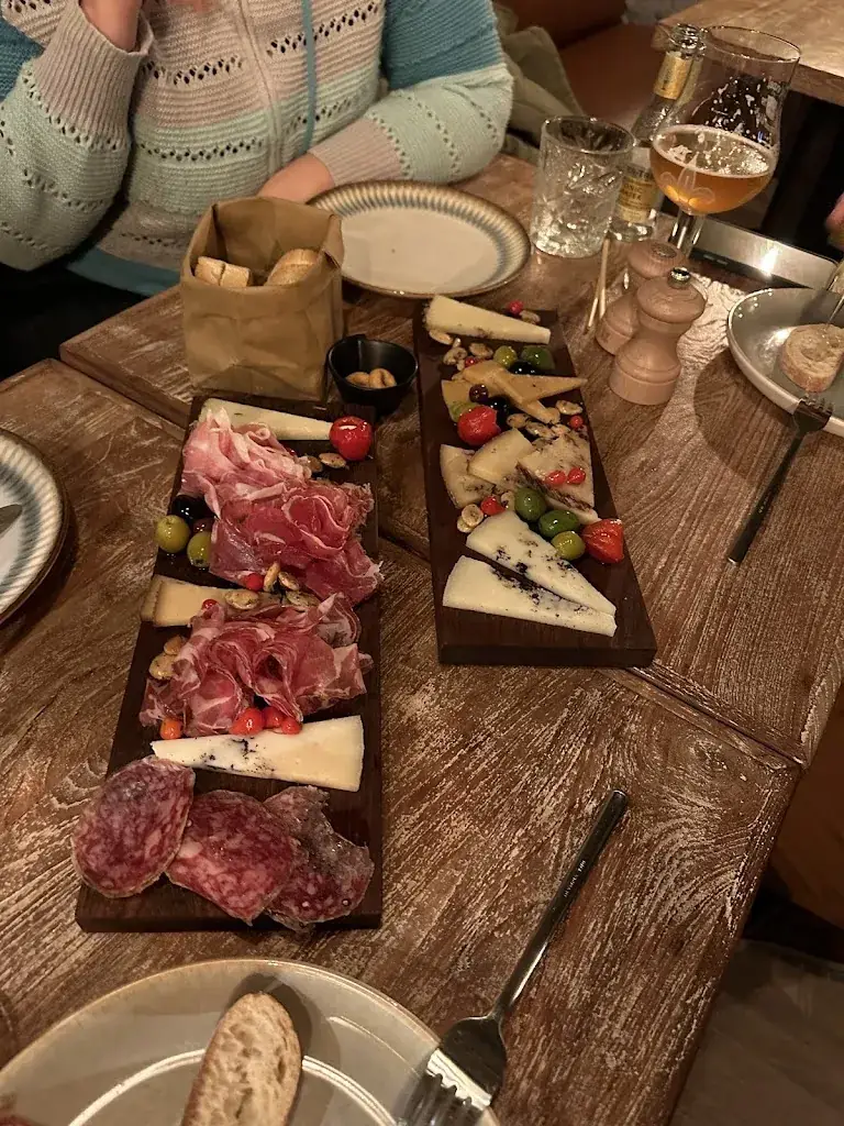 Peter DB_Clement_Wichelen_review