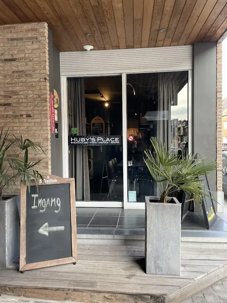 Huby's Place restaurant in Wevelgem