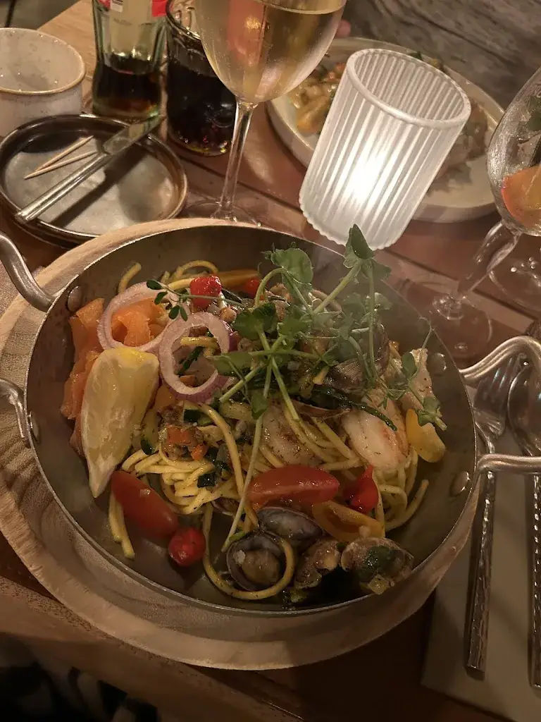 Iris De Cubber_Pasta Sarah_Wetteren_avis