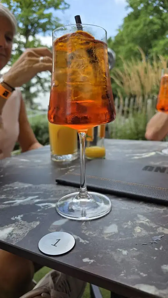 Luc Waterlot (Lw)_Bambouzzi_Wielsbeke_reseña