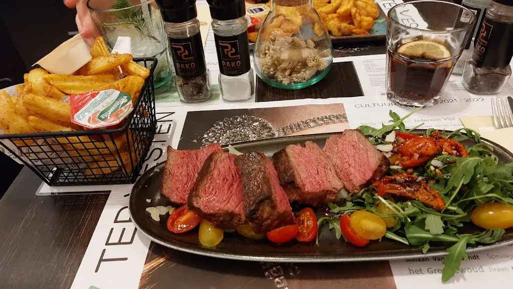 CultuurCafé Ter Vesten - Beveren_Beveren-Kruibeke-Zwijndrecht_slider_image_2