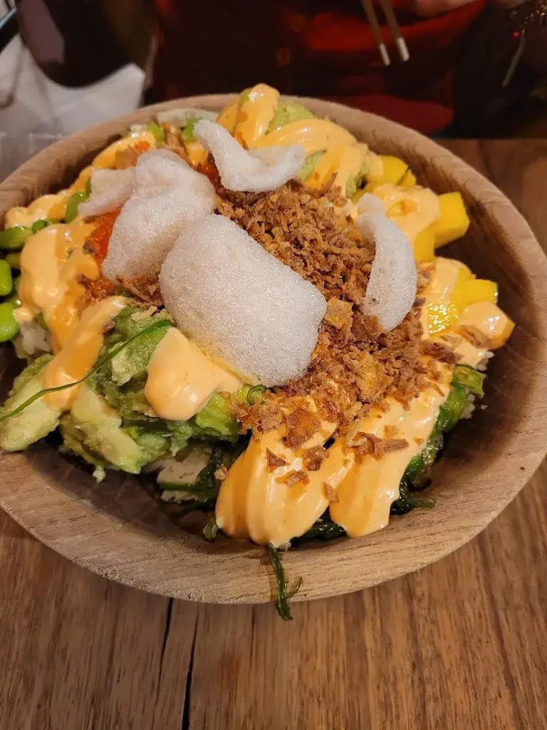 Dogu Mertkan Anuk_HAWAIIAN POKE BOWL_Wijnegem_avis