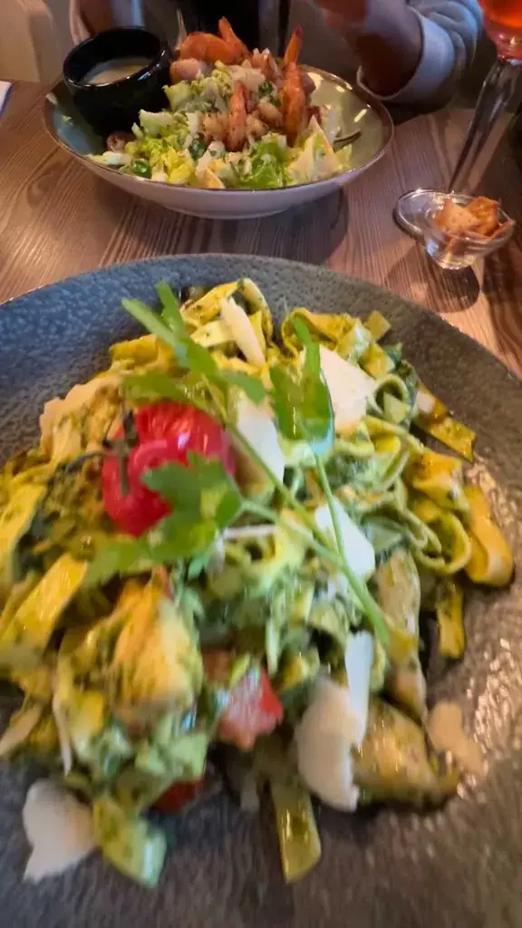 Mndy's_Wijnegem_slider_image_2