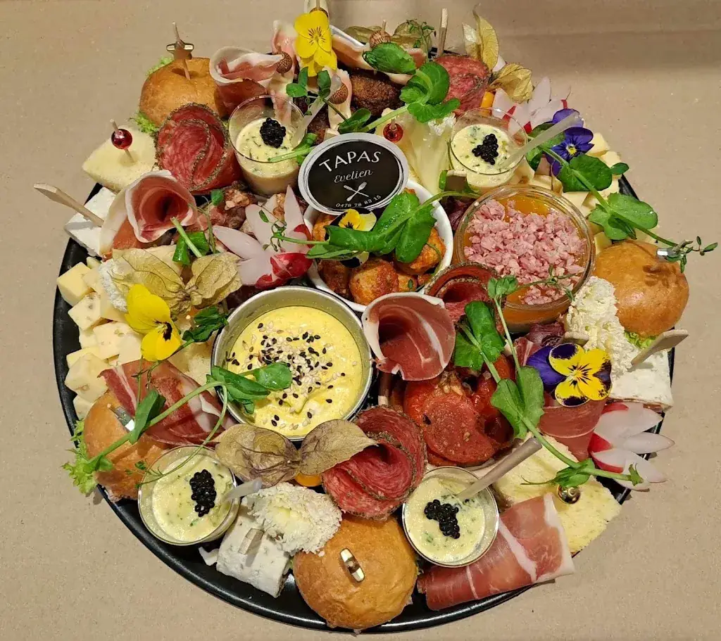 Tapas Evelien ( afhaal ) Restaurant in Wingene