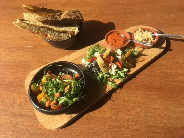 Menü_Tafel van de Heilige Geest_Beveren-Kruibeke-Zwijndrecht_Bild_1