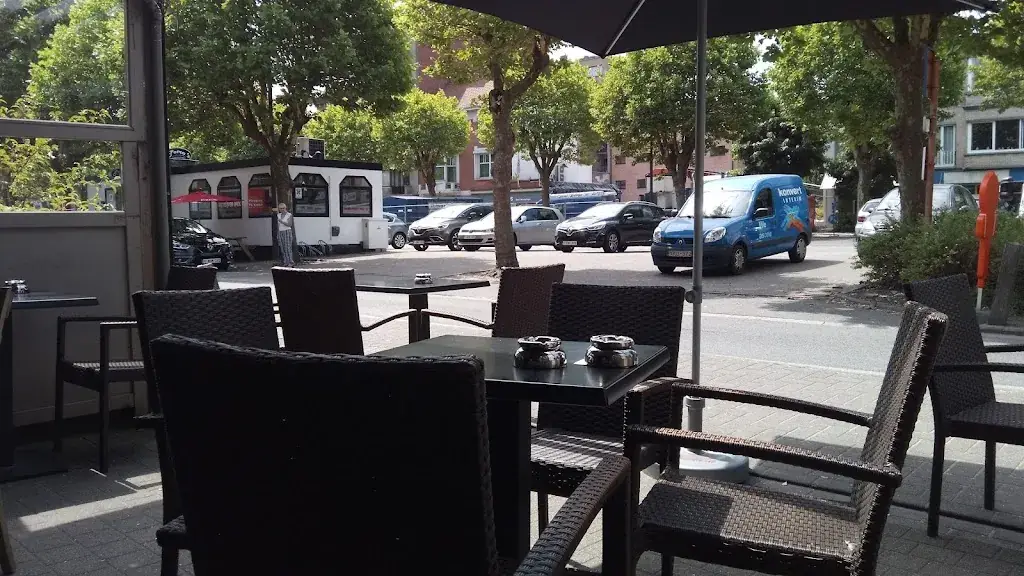 Dirk Kamminga_Markt 19 Zelzate_Zelzate_review