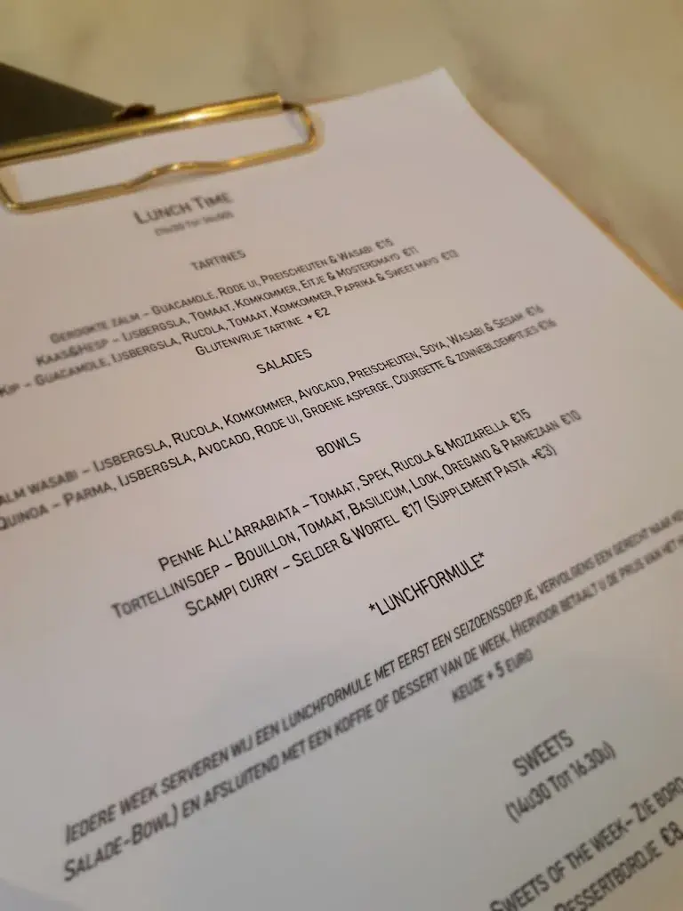 Menü_Lunchbar Theo_Beveren-Kruibeke-Zwijndrecht_Bild_1