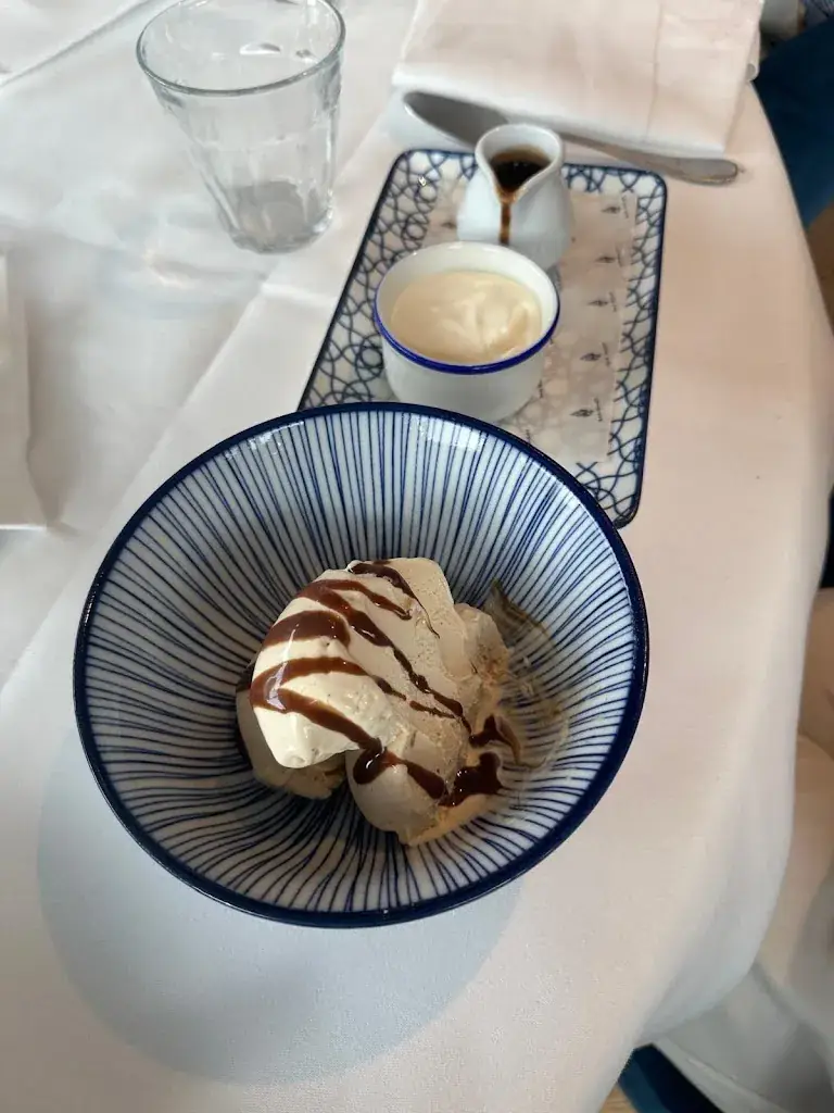 Yuana Tan_Restaurant BAR BULOT ZEDELGEM_Zedelgem_avis