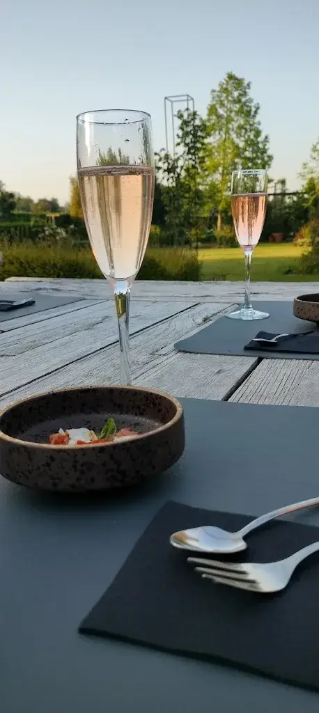 Mieke Hensen_En-Tour-Age_Zedelgem_review