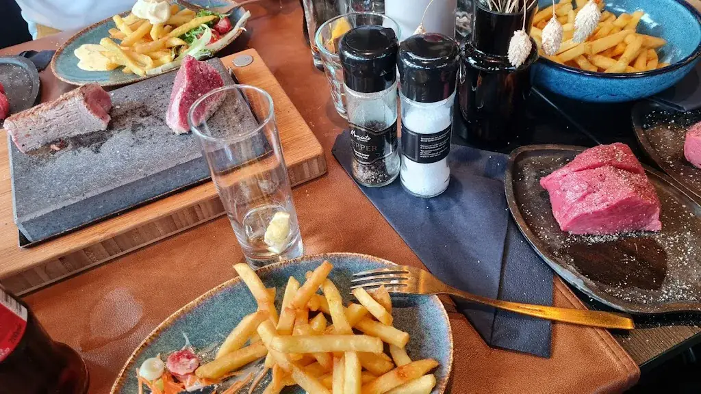 Eetcafé De Kave_Zedelgem_slider_image_3