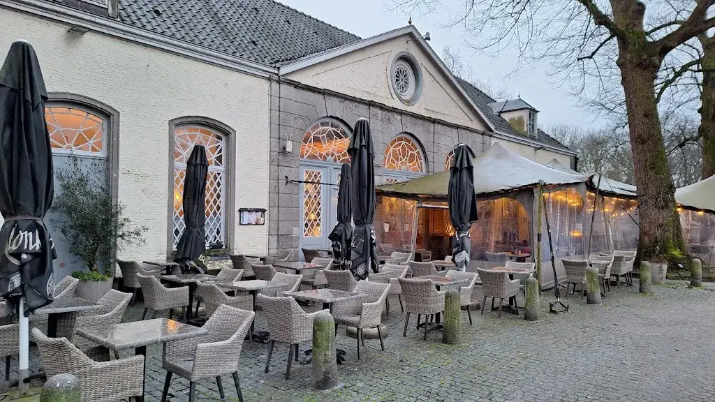 Koetshuis Cortewalle restaurant à Beveren-Kruibeke-Zwijndrecht