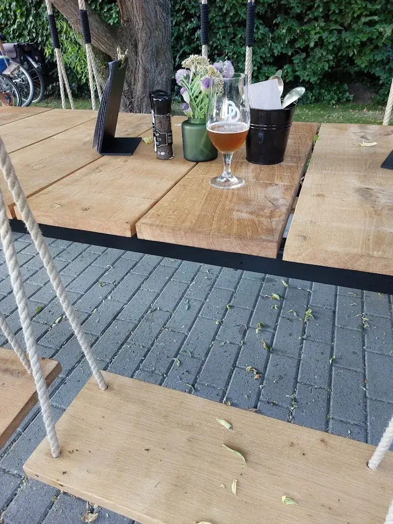 Yannick Neyt_Goesting_Zele_review