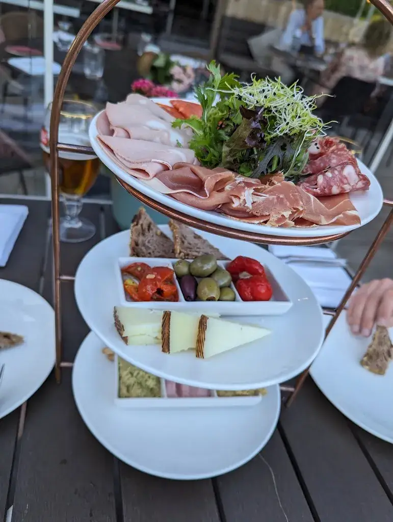 Menü_Restaurant Nest_Beveren-Kruibeke-Zwijndrecht_Bild_3