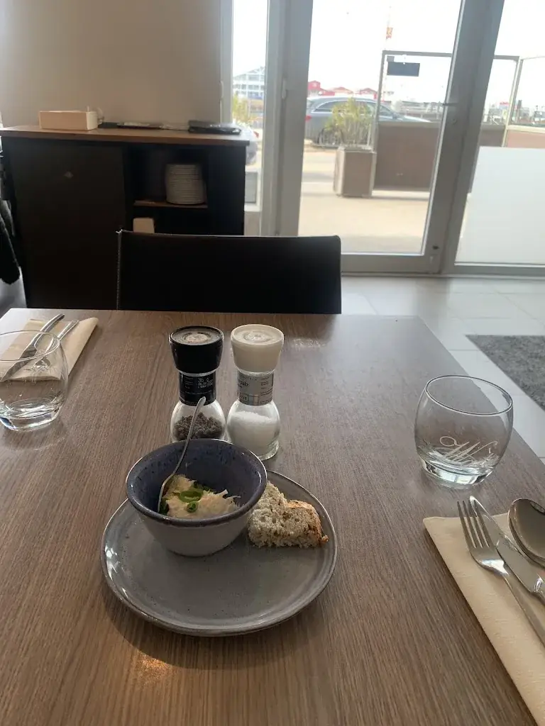 Yichen Zhu_Tijdok_Brugge_Bewertung