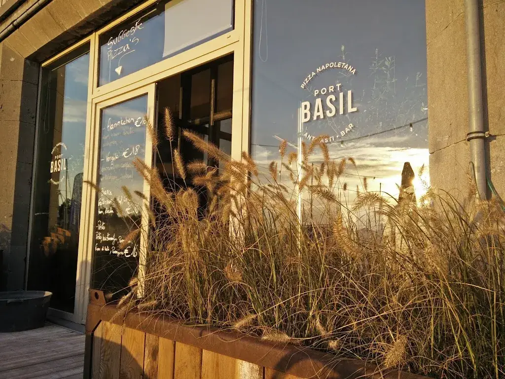 Port Basil Zeebrugge Restaurant in Brugge