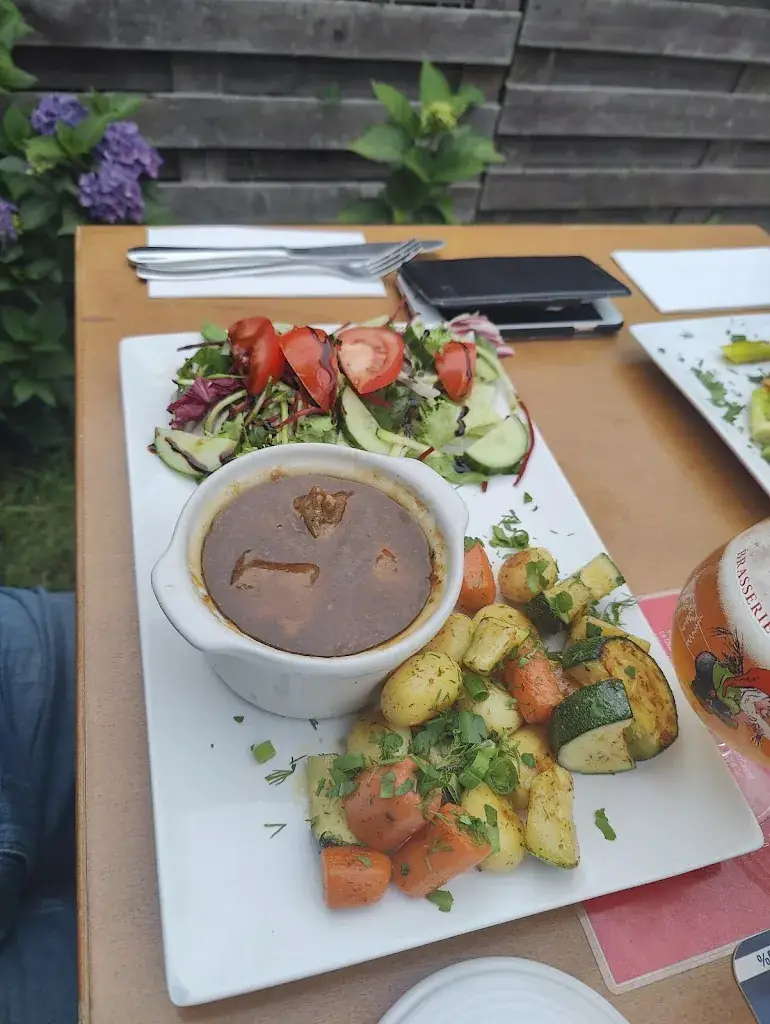 Fernando García Sosa_Café 't Hof_Zemst_review