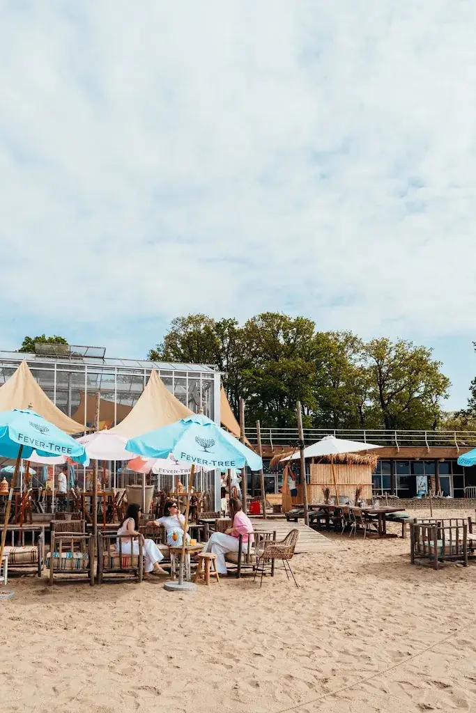 Beachbar and -restaurant | ZUIDERBAD_Zemst_slider_image_3