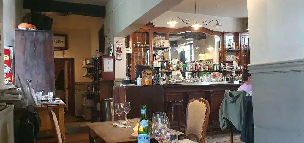 J M_De Lakenhalle_Zoutleeuw_Bewertung