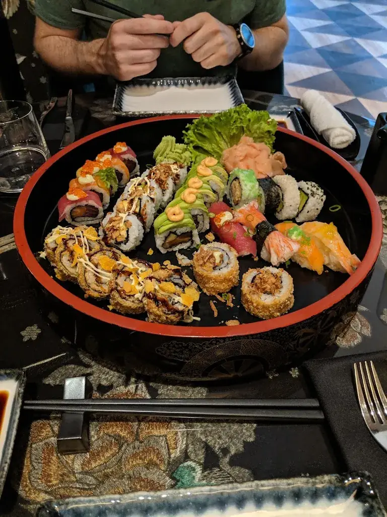 Menu_OZZO Sushi & Oriental_Beveren-Kruibeke-Zwijndrecht_image_1