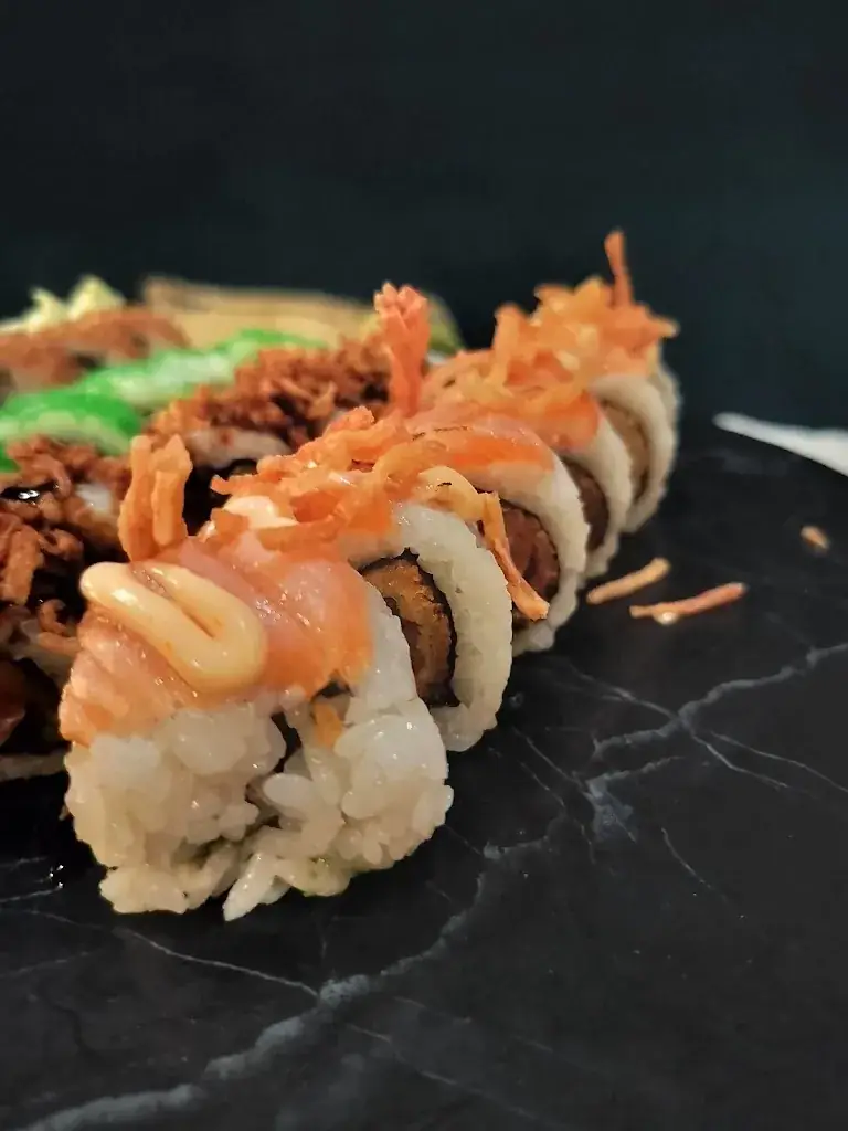 OZZO Sushi & Oriental_Beveren-Kruibeke-Zwijndrecht_slider_image_3