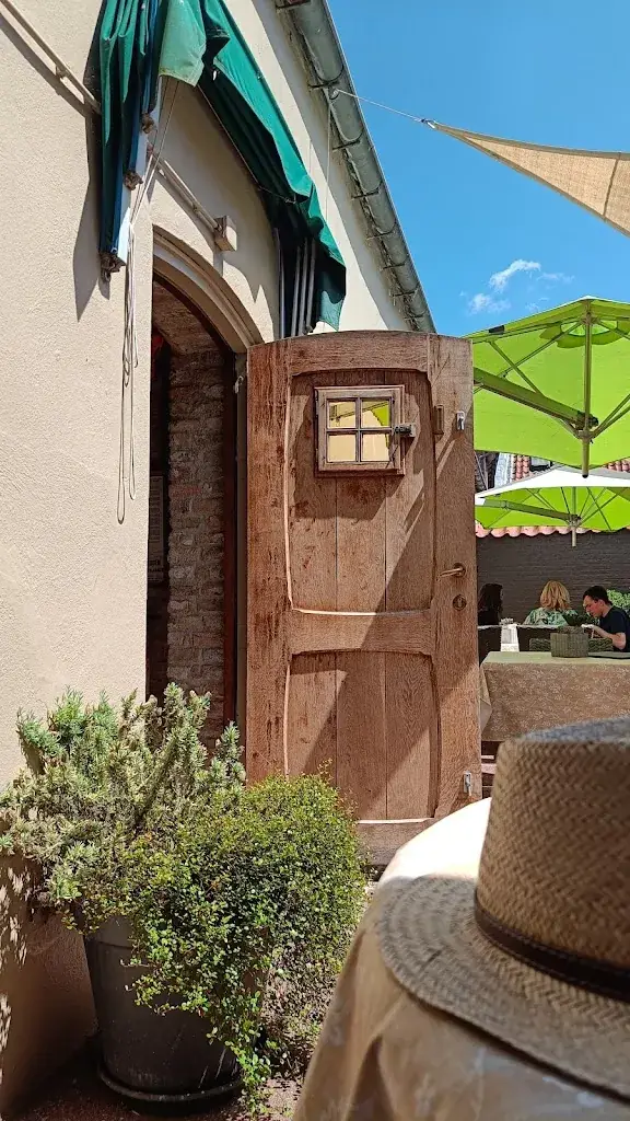 Geert Kraeye_Travalie_Zuienkerke_review