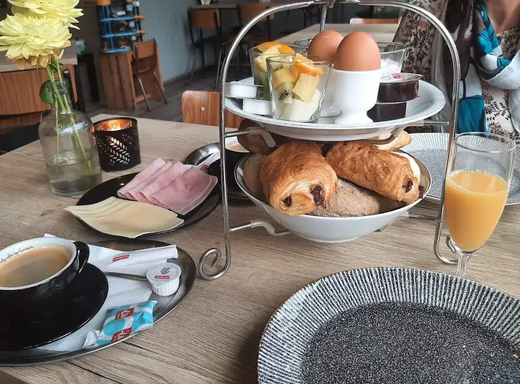 Patricia M_taverne relax_Zonhoven_review