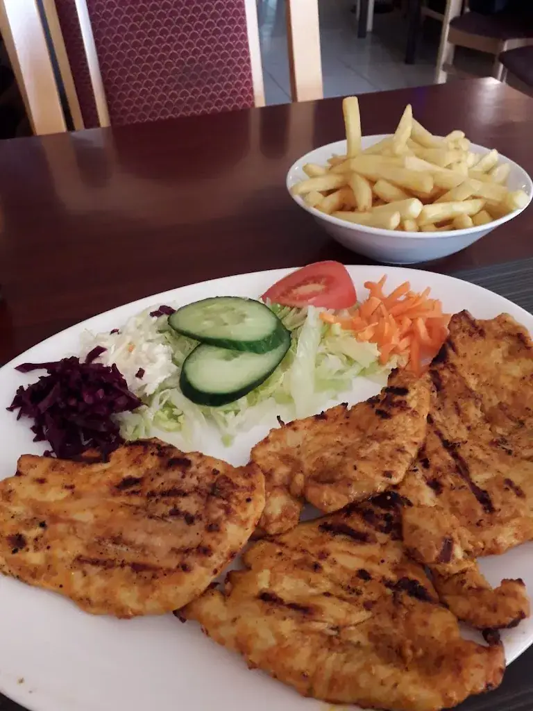 Menu_Minahuis Grillroom Pizzeria_Zonhoven_image_7