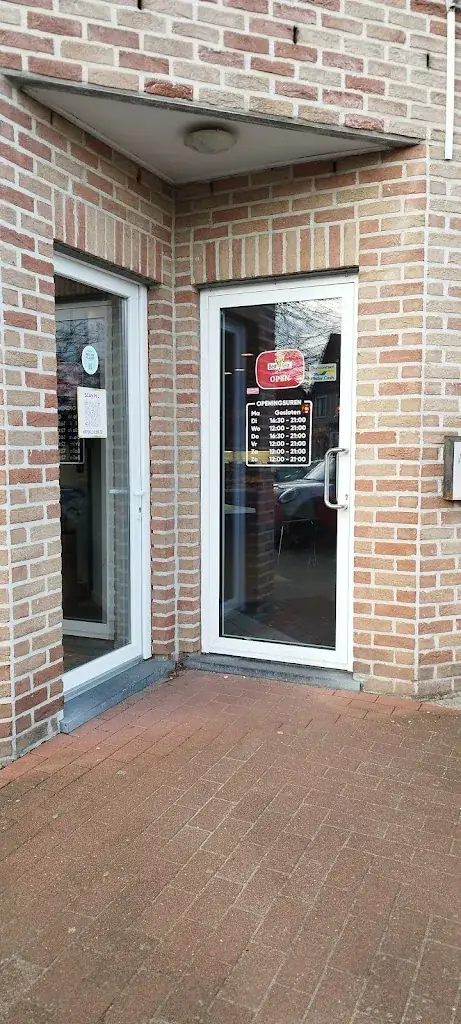 Lee_Fun Frit_Zonhoven_review