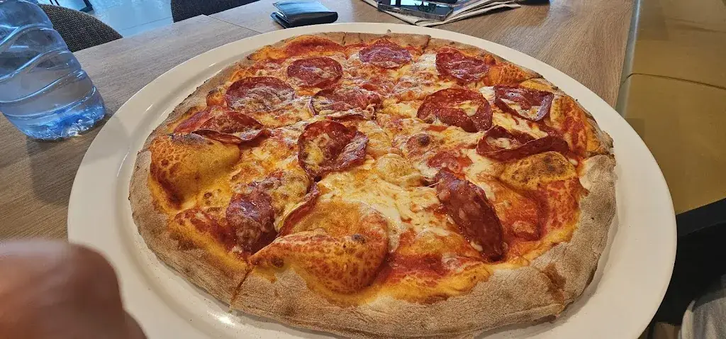 Karina Campos_Bruno Foodcorner_Zonhoven_Bewertung