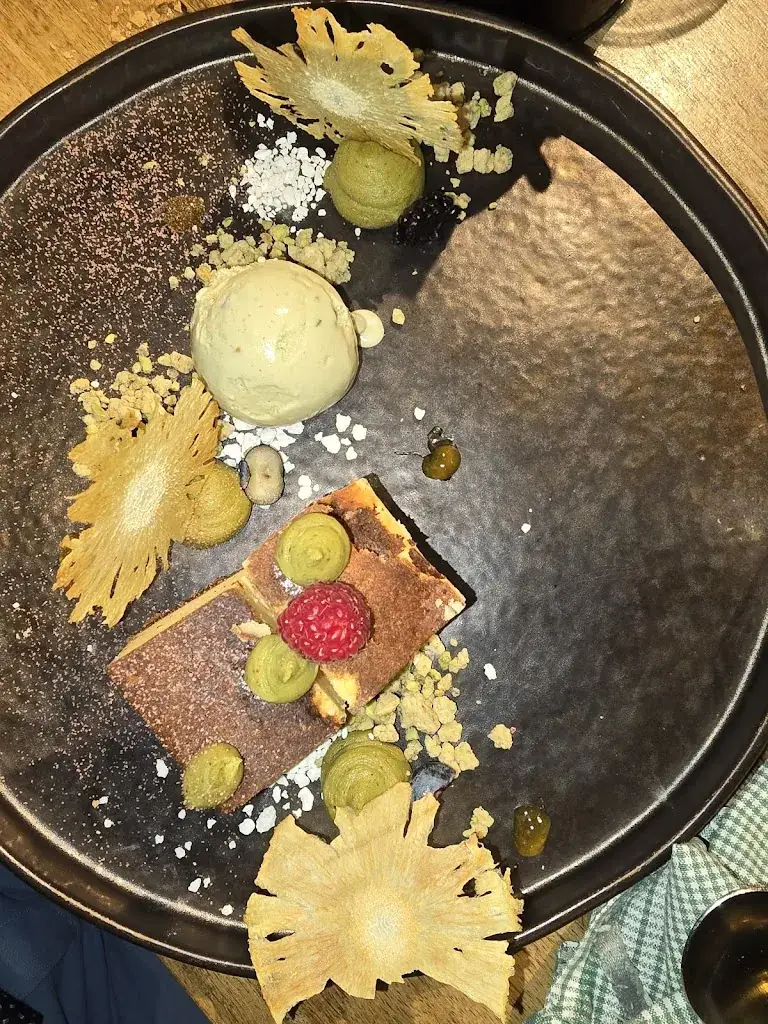 Ion Sandu_Roasted Olive_Berlare_Bewertung