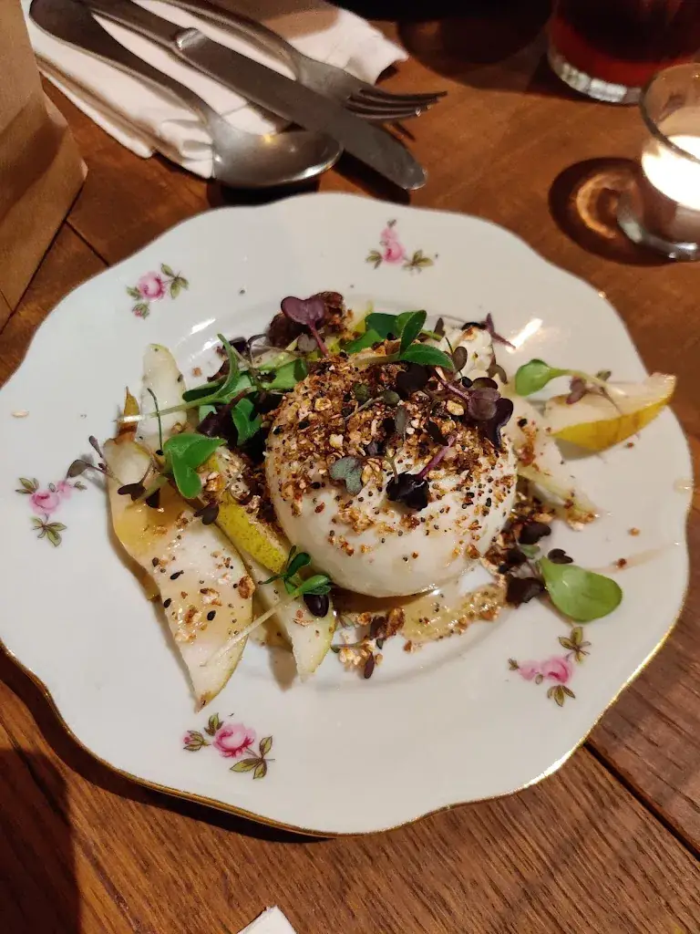 Sarah Van Cromphaut_Margriet - eten en drinken_Zottegem_review