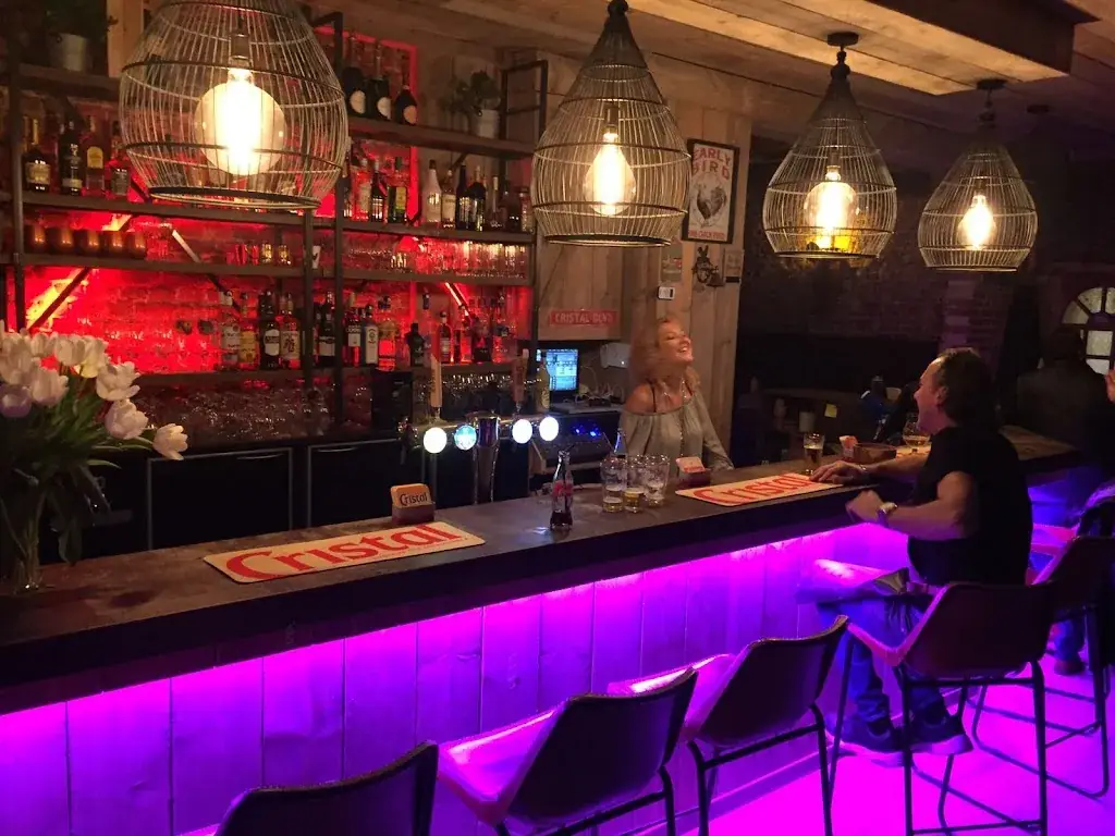 Cafe De Vierklaver Restaurant in Zottegem