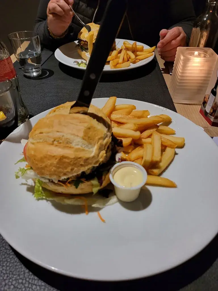 Tom_Grand Café Narvik_Zutendaal_review